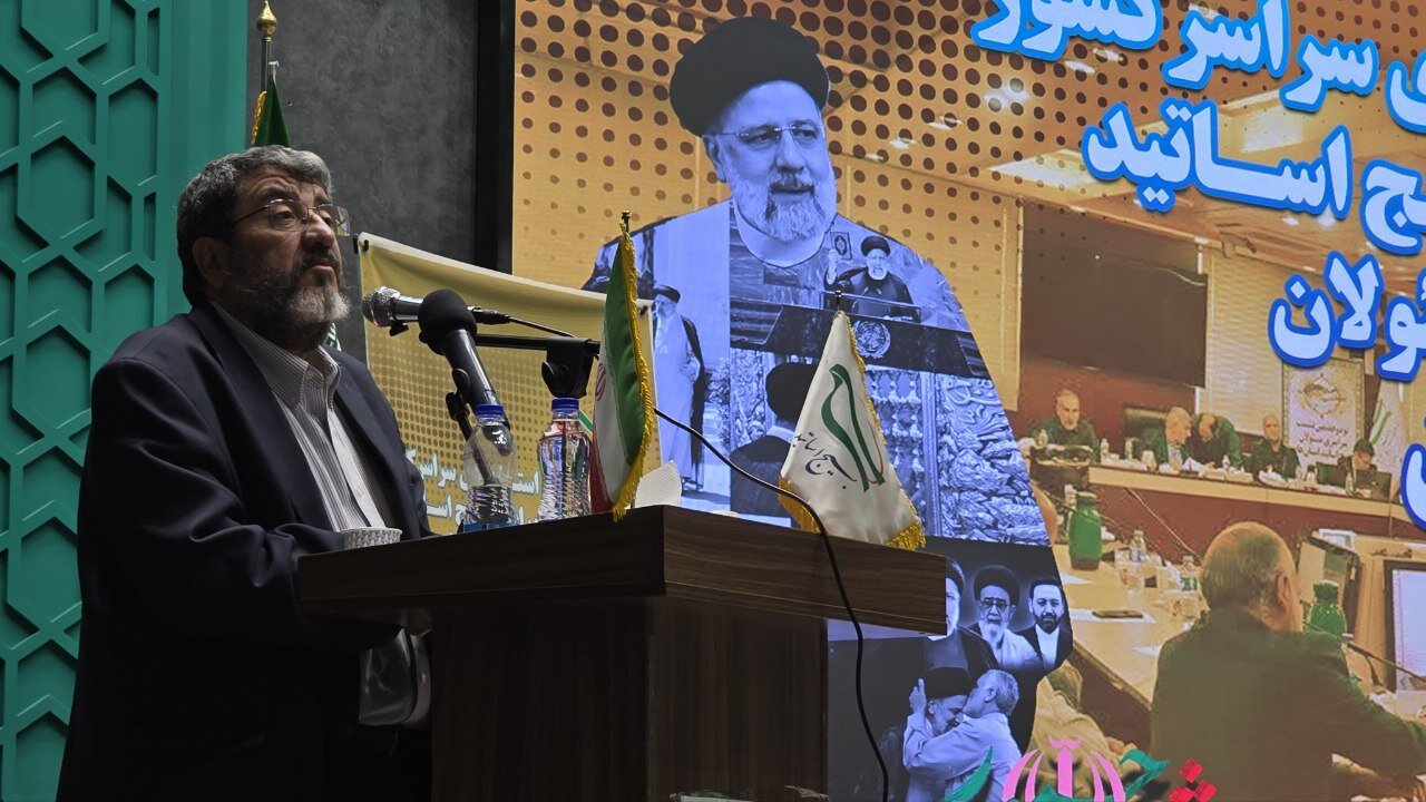 ایزدی: توافق هسته‌ای بدون تضمین لغو تحریم‌ها، فایده‌ای برای مردم ندارد