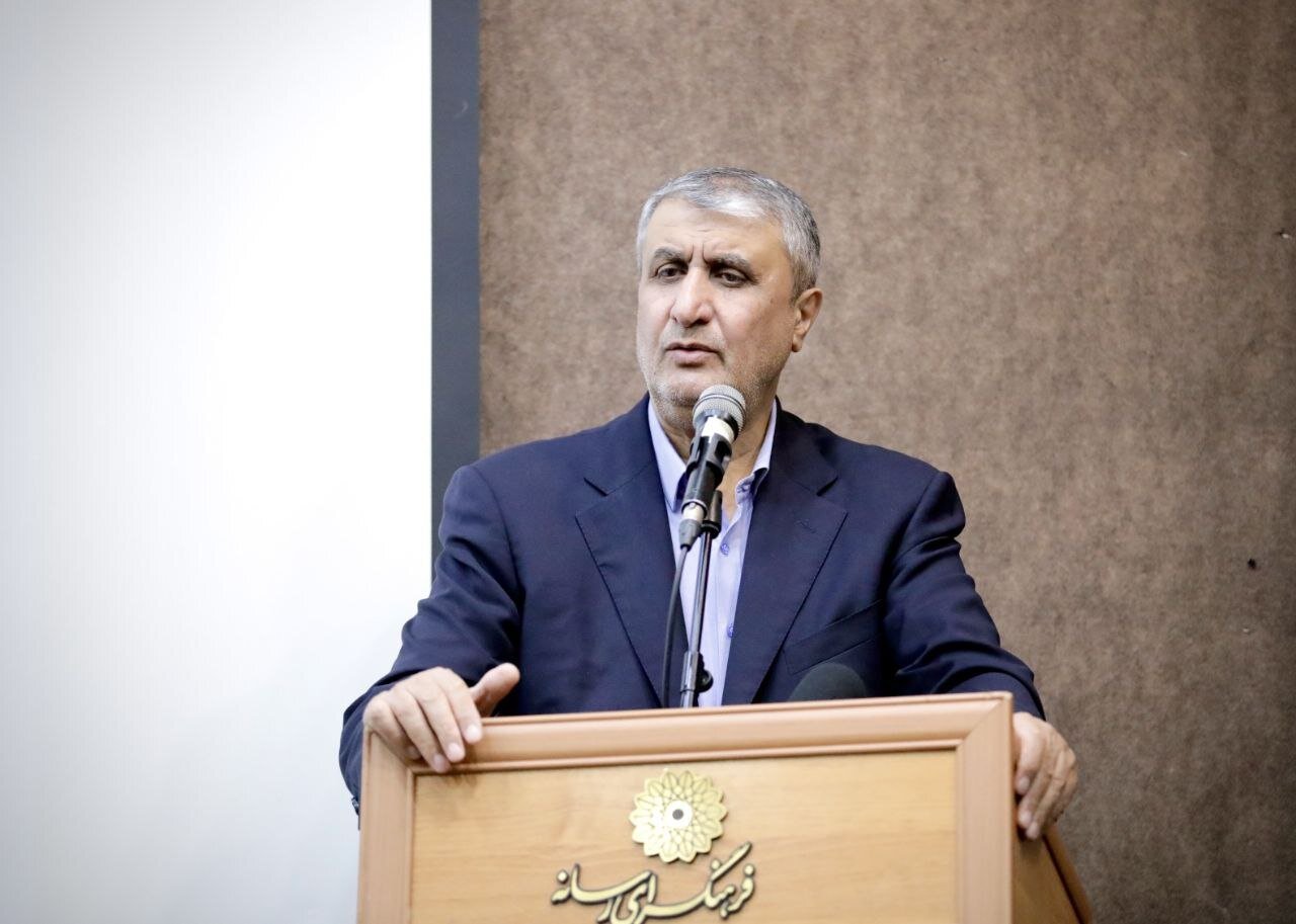 اسلامی: شهید امیرعبداللهیان نماد پیوند دیپلماسی و میدان بود