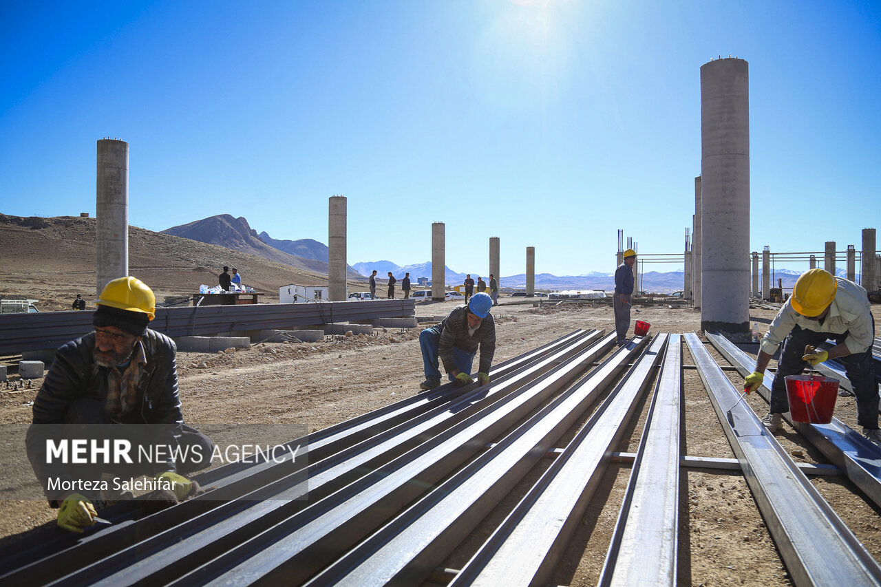 پیشرفت ۷۳ درصدی خط دوم ریلی اصفهان - بافق