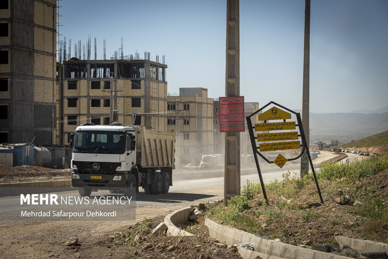 اعطای وام ۶۵۰ میلیونی به پروژه‌های نیمه‌تمام نهضت ملی مسکن