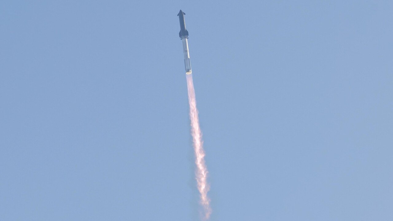 شمارش معکوس برای پرتاب قدرتمندترین موشک