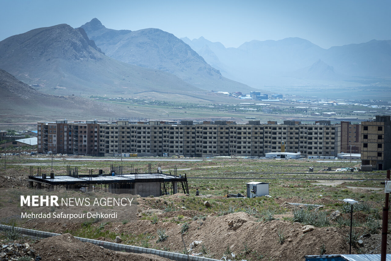 عرضه زمین، راه‌حل کاهش و کنترل قیمت مسکن است