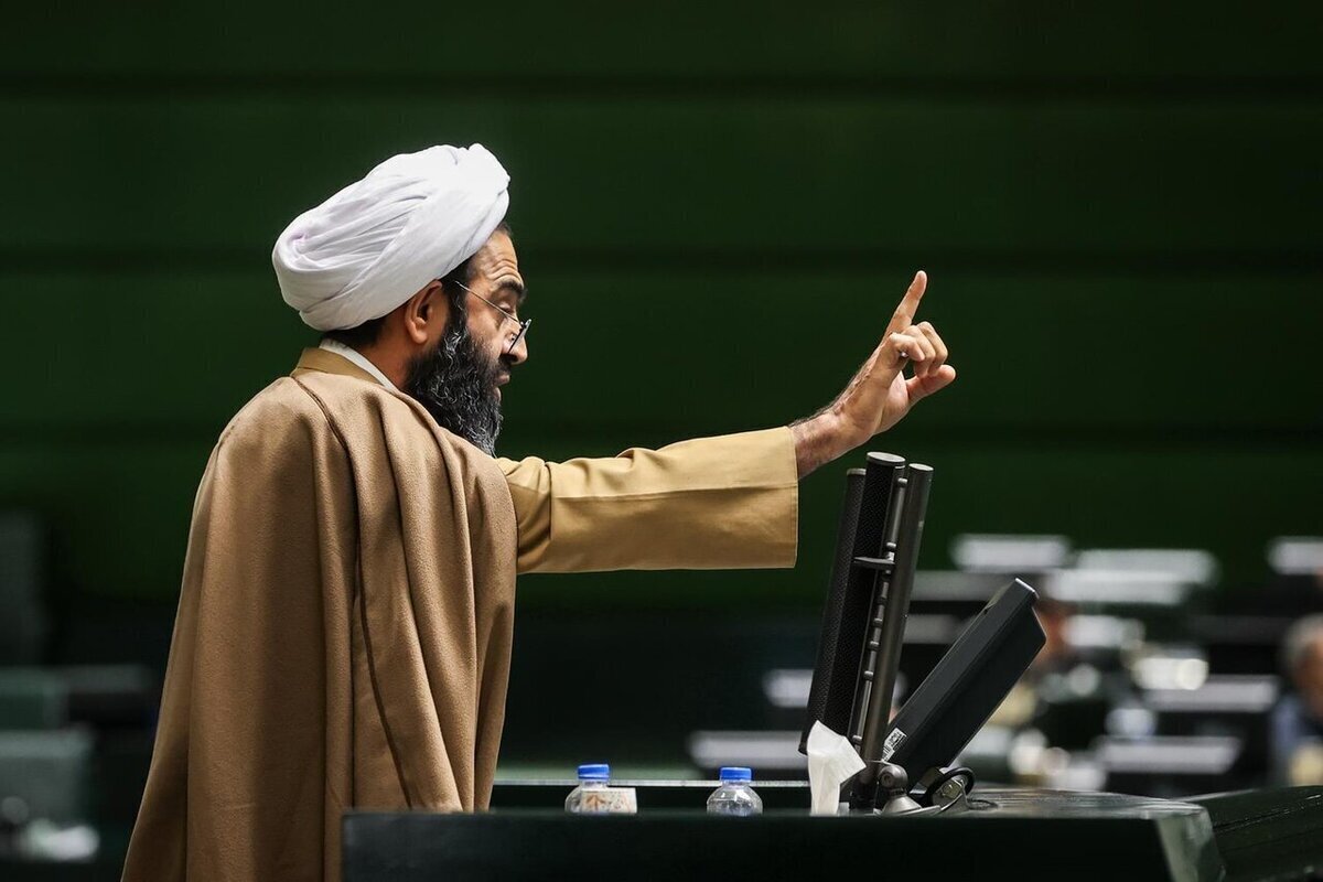 نماینده مجلس: دنبال هوش مصنوعی هستیم در حالی که قانون مهریه هوش طبیعی جوانان را از بین برده