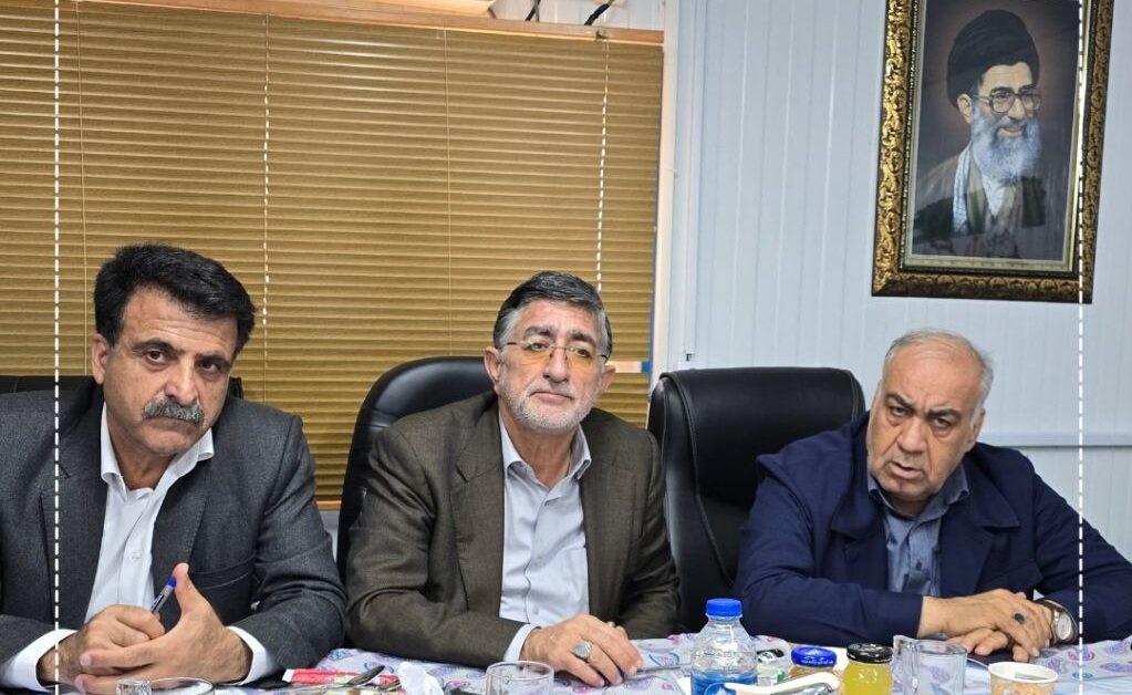 تسریع در تکمیل محور خرم‌آباد-پلدختر؛ بهره‌برداری قطعه یک تا هفته دولت