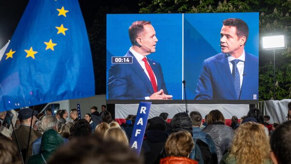 شکست ترامپیست‌ها در رومانی و لهستان